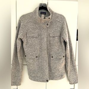 Patagonia women's jacket. Fleece lined.
